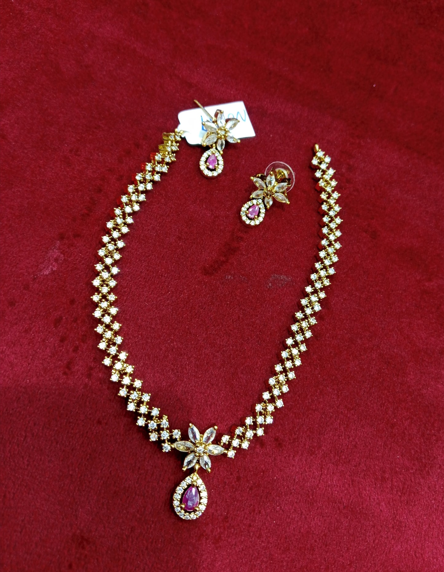Short necklace SN 0010