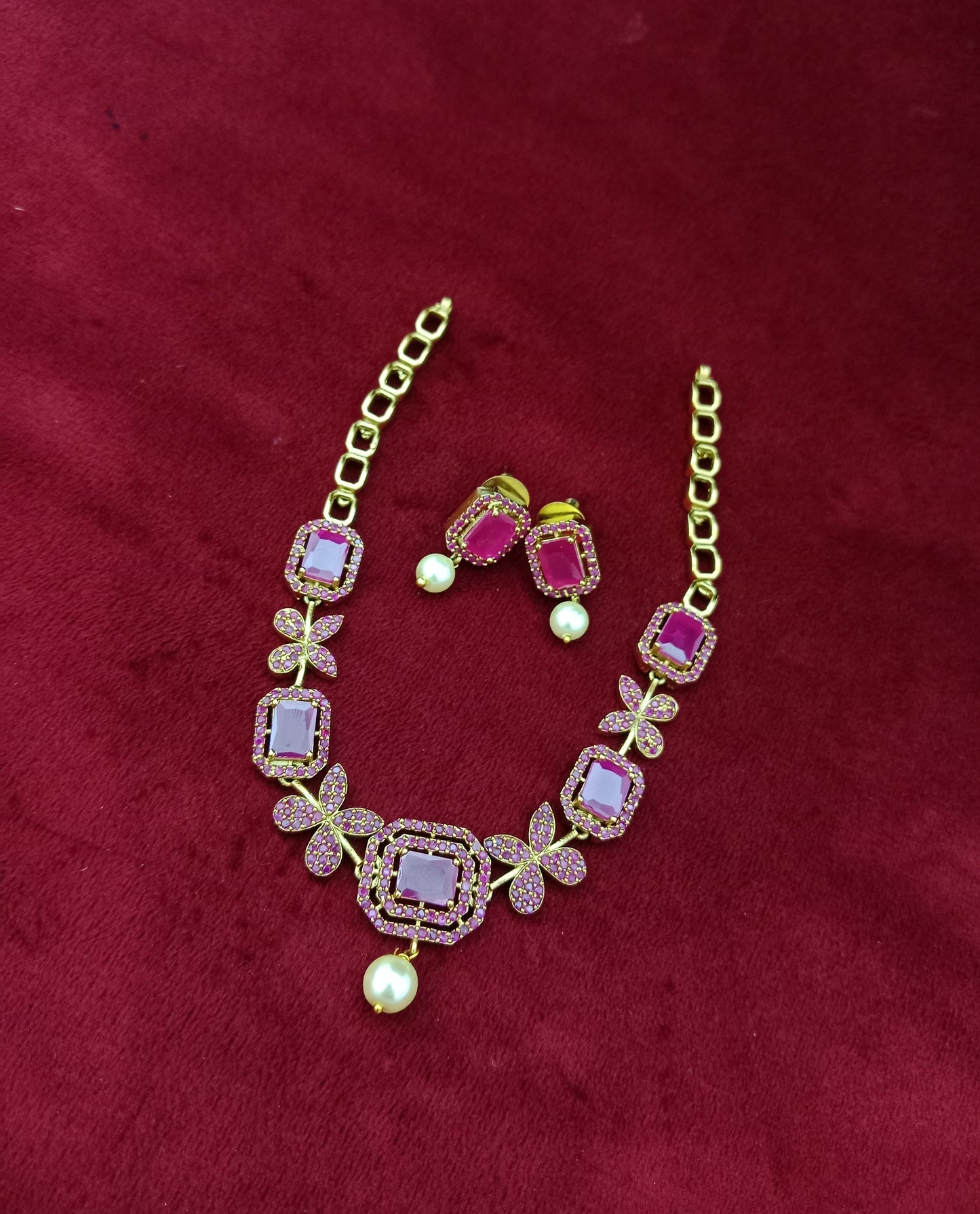 Short Necklace SN 001