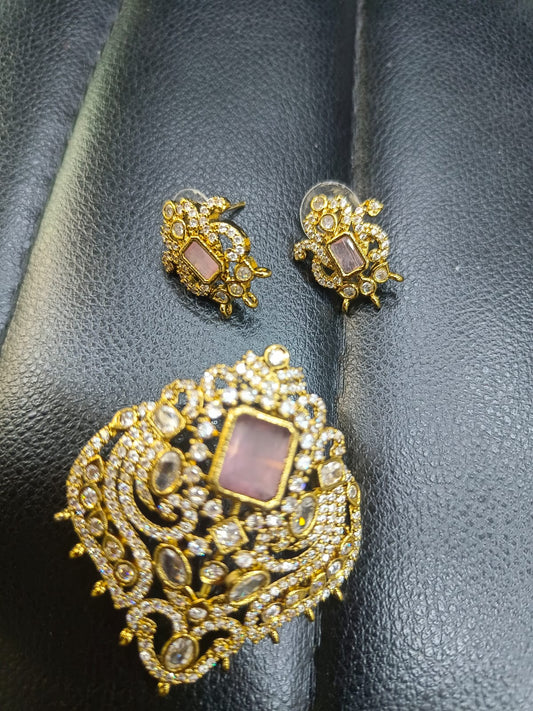 Locket 13-10-24