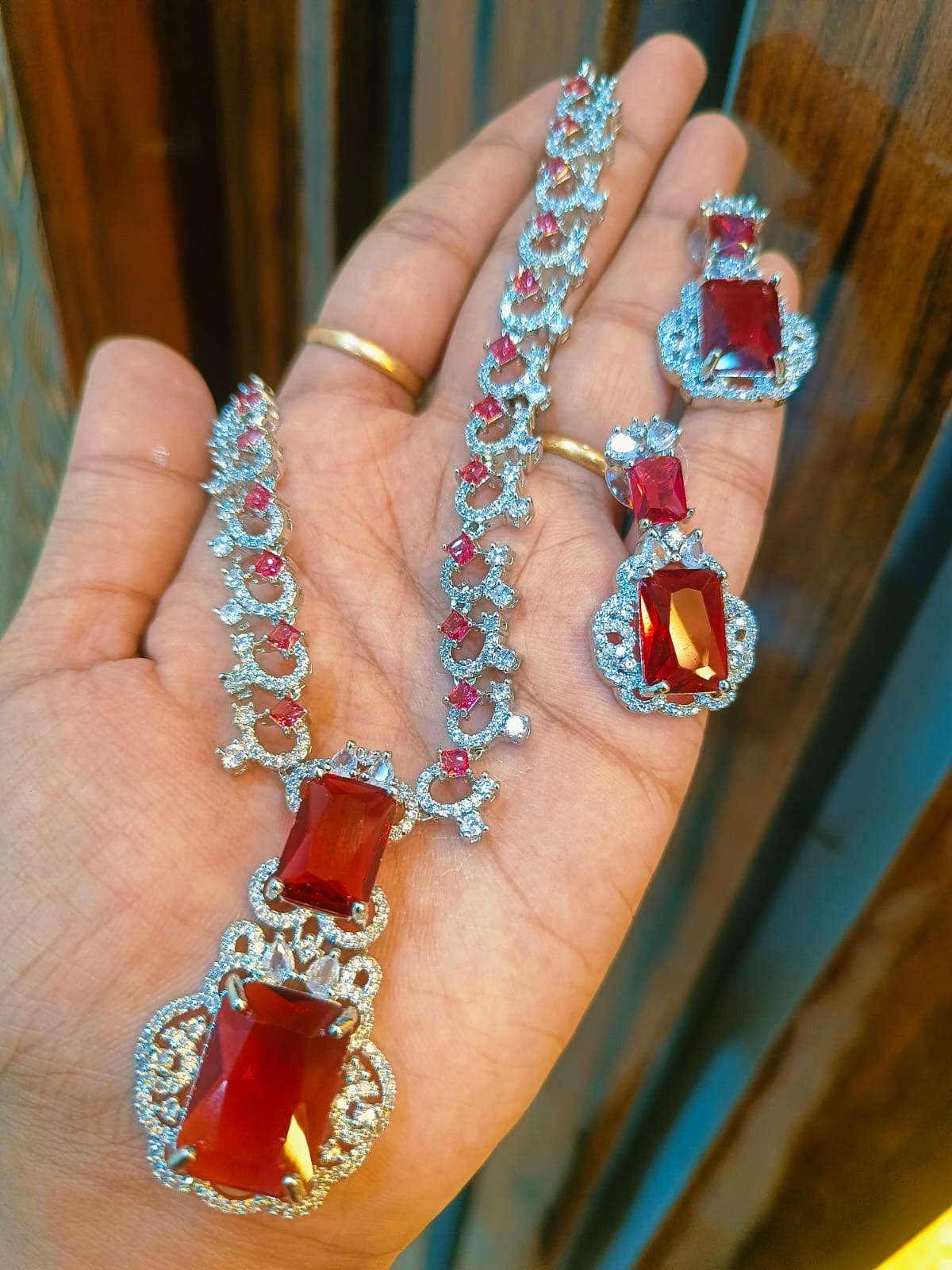 Diamond finish neck 13-10-24