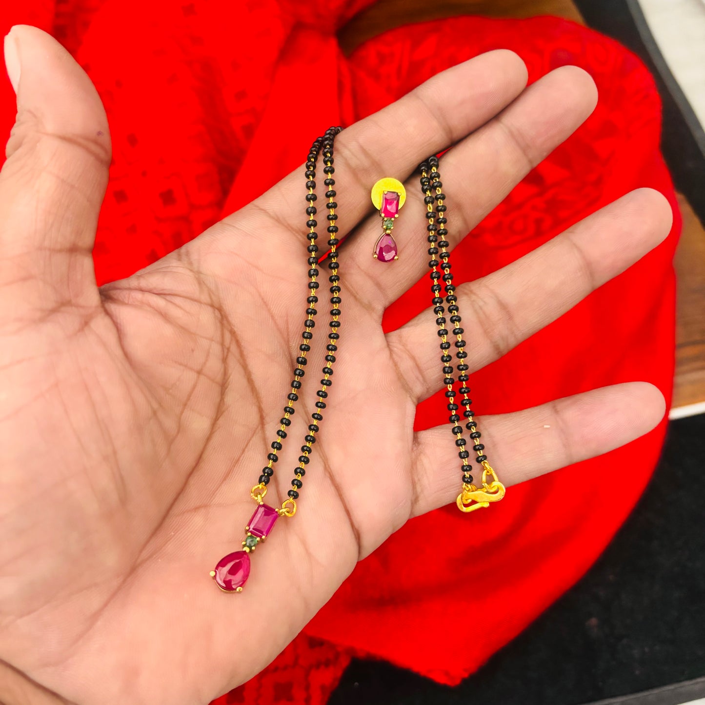 Black beads 21-11